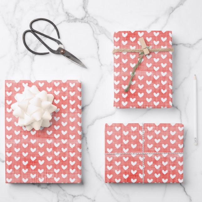 Weiße Herzen auf hellen roten Linen Geschenkpapier Set (Vorderseite)