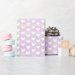 Weiße Herzen auf leicht Lila Leinen Geschenkpapier