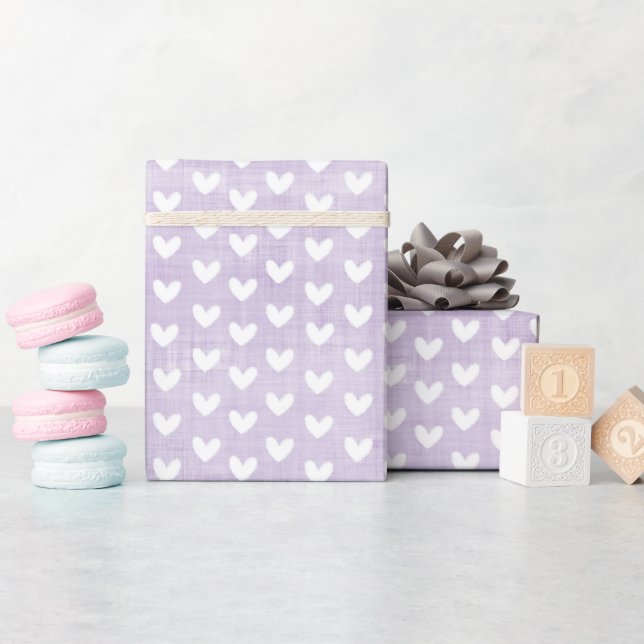 Weiße Herzen auf Pastel Lila Linen Geschenkpapier (Babyparty)