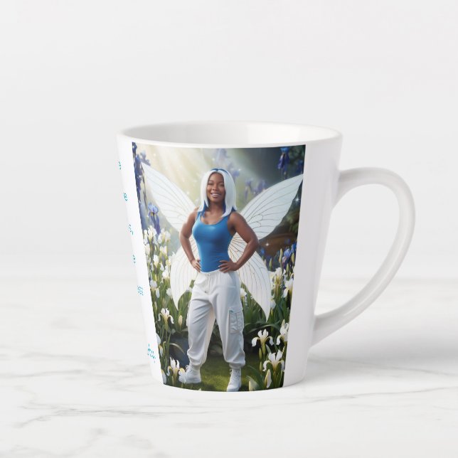 Weiße Iris Fee Milchtasse (Rechts)