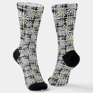 Weiße Kamille Blume auf Schwarz-weißem Schachbrett Socken