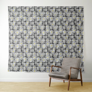 Weiße Kamille Blume auf Schwarz-weißem Schachbrett Wandteppich
