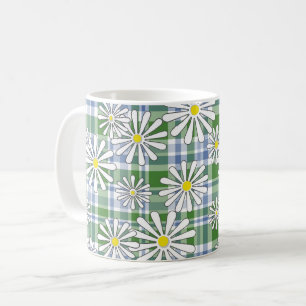 Weiße Kamillenblüten auf grün-blau kariert  Kaffeetasse