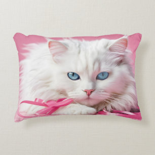 Weiße Katze mit rosa Ribbons Dekokissen