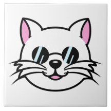 Weiße Katze mit schwarzer Brille / Sonnenbrille