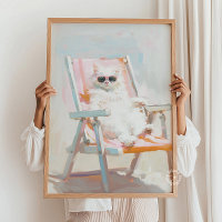 Weiße Katze mit Strandstuhl und Sonnenbrille Wand 
