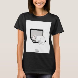 Weiße Katze Schlafen auf Laptop Frauen schwarzes T T-Shirt