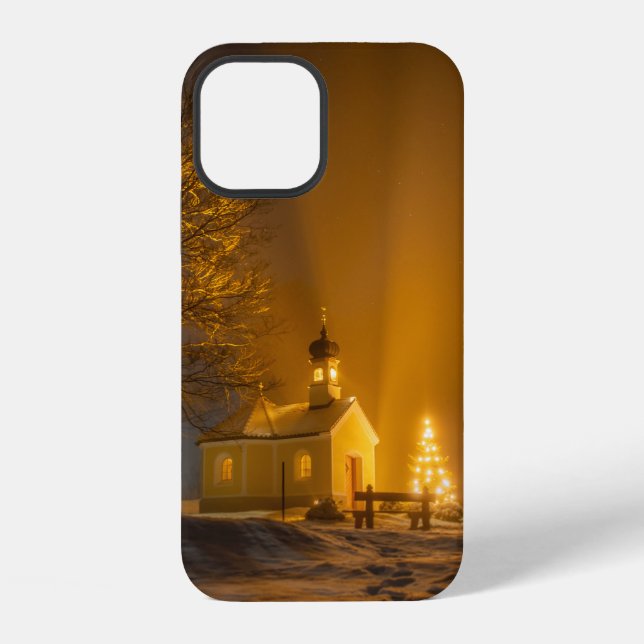 WEISSE KIRCHE UND BRAUNER BAUM iPhone 12 HÜLLE (Rückseite)