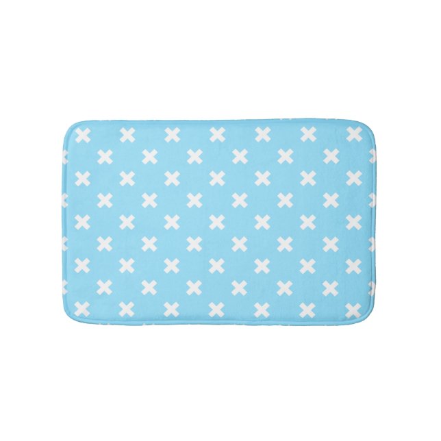Weiße Kreuzstiche auf Babyblau Badematte (Vorderseite)