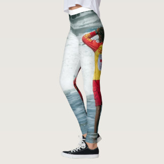 Weiße Leggings für den Strand