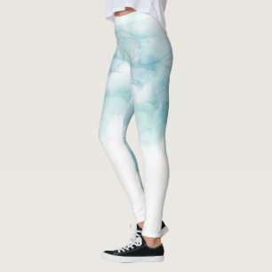 Weiße Leggings haben ein weiches Wasserfarben-Desi
