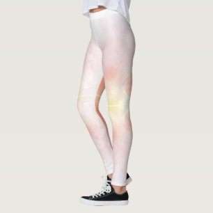 Weiße Leggings mit dezenten rosa und gelben Pastel