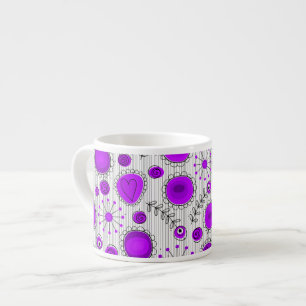 Weiße lila Herzen und Blume blumenreich Espressotasse