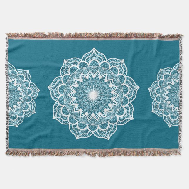 Weiße Mandala auf blauem Hintergrund Decke (Vorderseite)