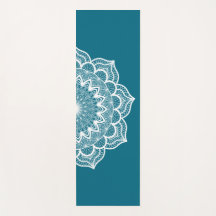 Weiße Mandala auf blauem Hintergrund