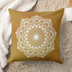 Weiße Mandala auf goldenem Hintergrund Kissen