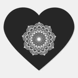 Weiße Mandala auf schwarzem Hintergrund Herz-Aufkleber