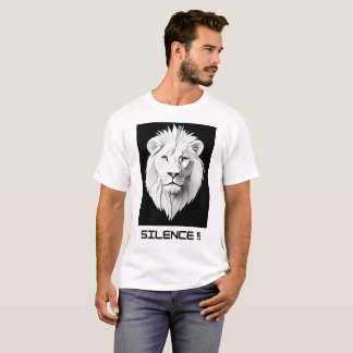Weiße Männer Shirt mit Löwenhaltung