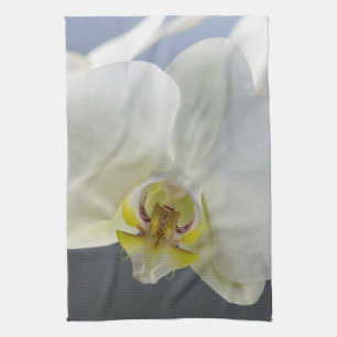 Weiße Orchideenblüte Handtuch