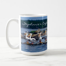 Weiße Pelikane Party am Personalisierten See Kaffeetasse