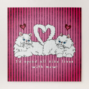 Weiße persische Katzen mit Herzvalentiner