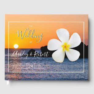 Weiße Plumeria-Blume mit goldenem Sonnenuntergang, Gästebuch