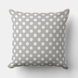 Weiße Polka Punkte auf Chrome Gray Hintergrund Kissen