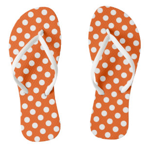 Weiße Polka-Punkte auf Orange Flip Flops