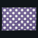 Weiße Polka-Punkte auf Ultraviolett Handtuch<br><div class="desc">Pantone's Farbe des Jahres für 2018 ist ultraviolett.</div>
