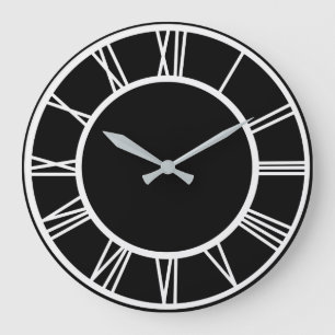 Weiße römische Zahlen in kreisförmigem Zifferblatt Große Wanduhr