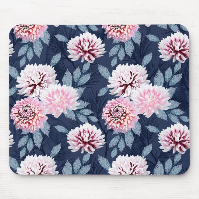 Weiße, rosa Blume auf dunkelblau. Mousepad (Vorne)