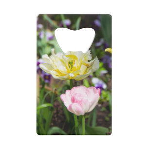 Weiße, rosa und gelbe Tulpen im Garten Geldbeutel Flaschenöffner