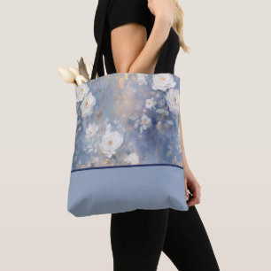 Weiße Rosen auf blauem Hintergrund, Farbblock Tasche