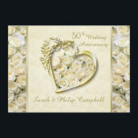 Weiße Rosen, goldenes Herz 50. Hochzeitstag Einladung<br><div class="desc">Schöne Rose mit weißer Creme und goldenes Herz 50. Hochzeitstag Einladung</div>