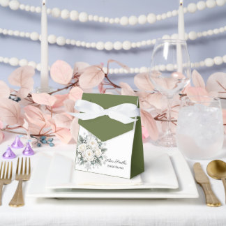 Weiße Rosen Weihnachten Winter Brautschmaus Gesche Geschenkschachtel