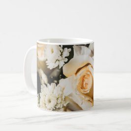 Weiße Rosenblüten-Fotografie Florales Design Kaffeetasse