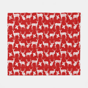 Weiße Rustikale Hirsche auf Red Fleece Blanket