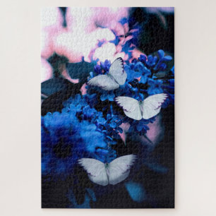 Weiße Schmetterlinge Blaue Blumen, Schmetterling