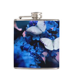 Weiße Schmetterlinge Blaue Blumen, Schmetterling Flachmann
