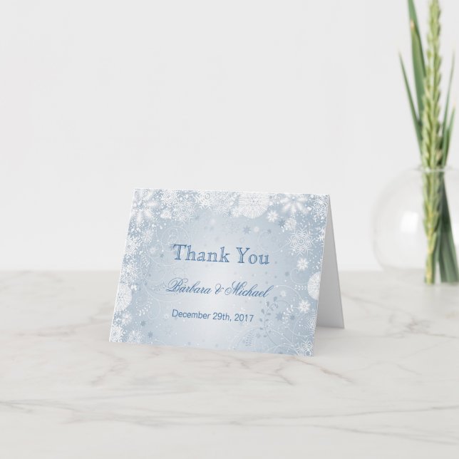 Weiße Schneeflocken auf blauer Hochzeit danken Dankeskarte (Vorderseite)