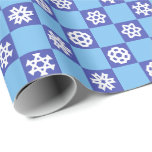 Weiße Schneeflocken auf Blue Grid Geschenkpapier<br><div class="desc">Schneeflocken-inspiriert Papierschneeflocken auf dunkelblauen Plätzen wechseln sich mit leeren hellblauen Quadraten in diesem winterlichen Design ab.</div>