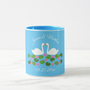 Weiße Schwäne und Wasserlilien Hochzeit nach Maß Tasse