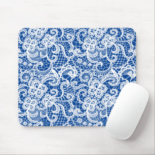 Weiße Spitze auf blauem Mousepad