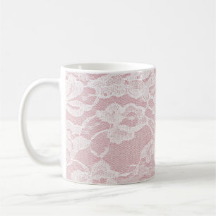 Weiße Spitze auf Pastellrosa Linen Textur Kaffeetasse