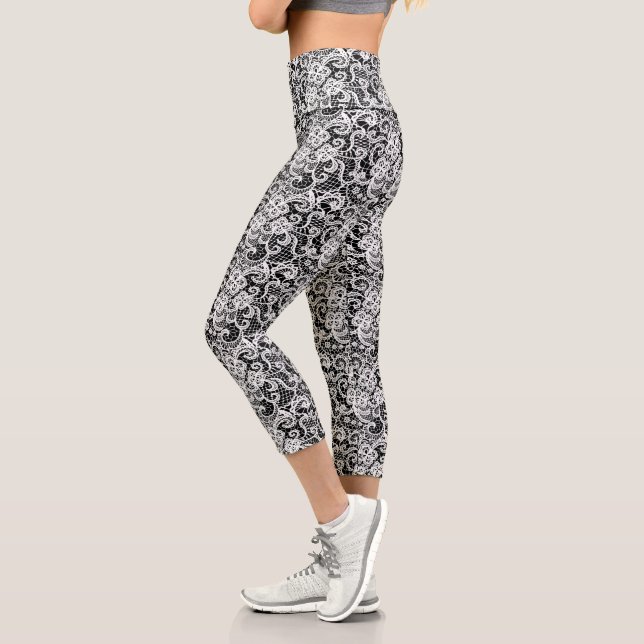 Weiße Spitze auf schwarz Capri Leggings (Links)