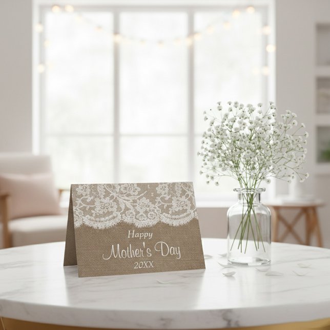 Weiße Spitzen am rustikalen Burlap Happy Mother Da Karte (Von Creator hochgeladen)