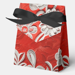 Weiße Spitzen in Rot Geschenkschachtel