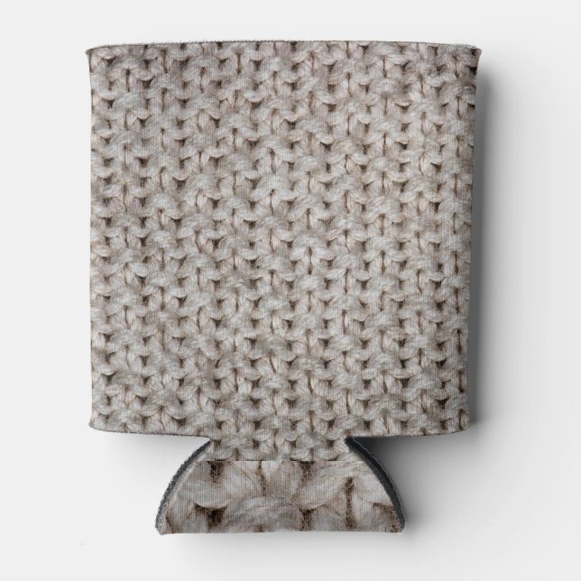 Weiße Strickwolle: gemütliche Textur. Dosenkühler (Vorderseite)