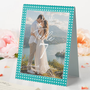 Weiße Tupfen auf Türkis – Personalisierte Hochzeit Tischaufsteller