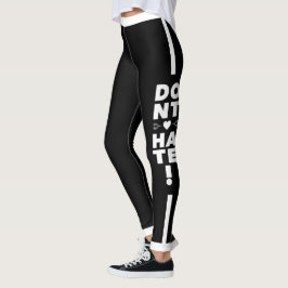 Weiße Typografie auf BLACK Leggings
